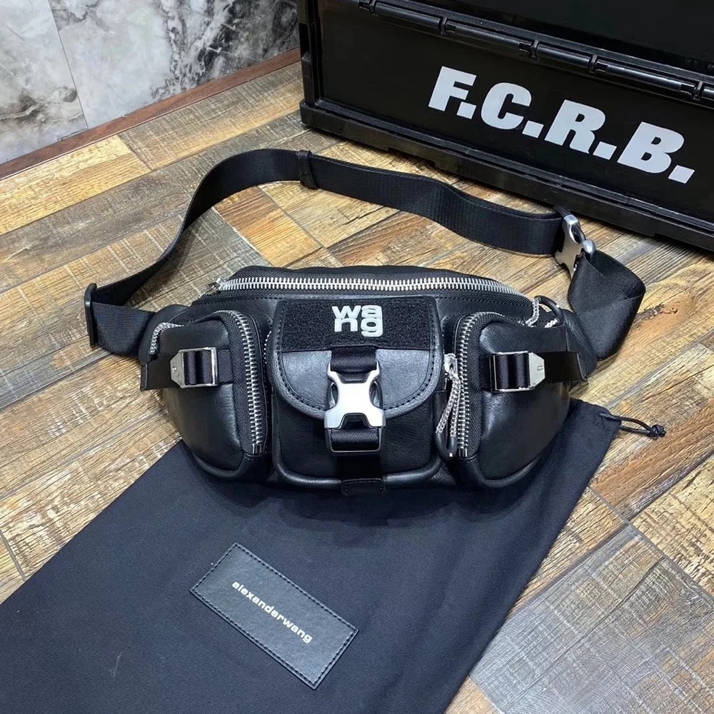 SOLD New Alexander Wang Surplus Large Fanny Pack - Picture 1 of 8